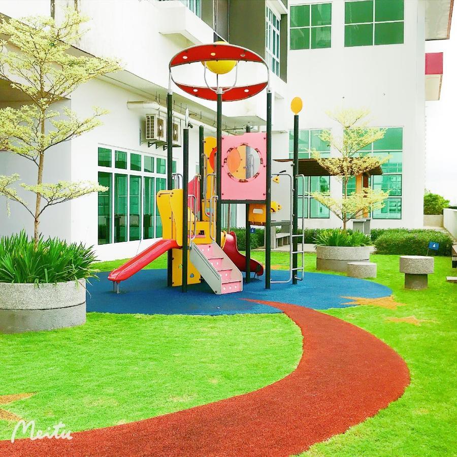 Twin Galaxy By Greatday Appartement Johor Bahru Buitenkant foto