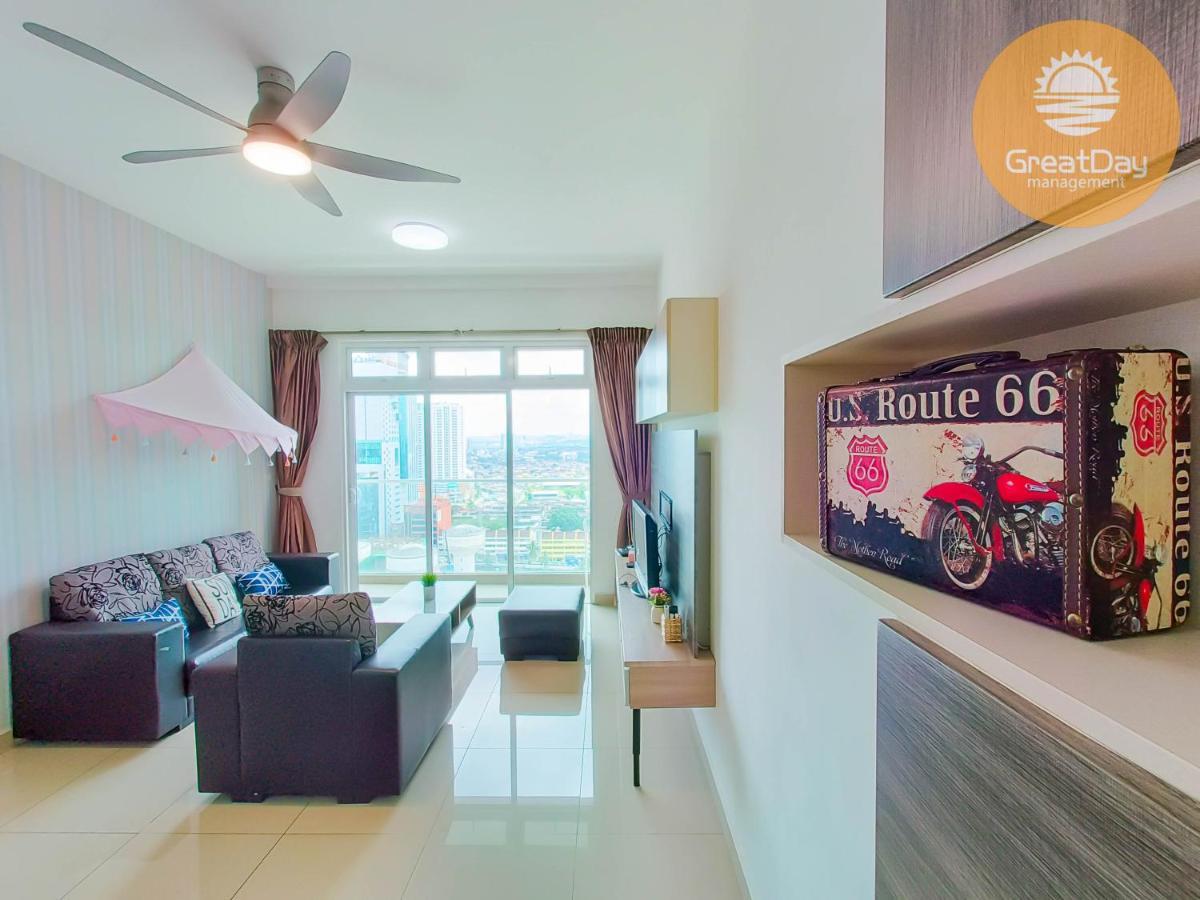 Twin Galaxy By Greatday Appartement Johor Bahru Buitenkant foto